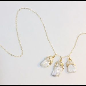 KATY GINGER DESIGNS Pearl Necklace